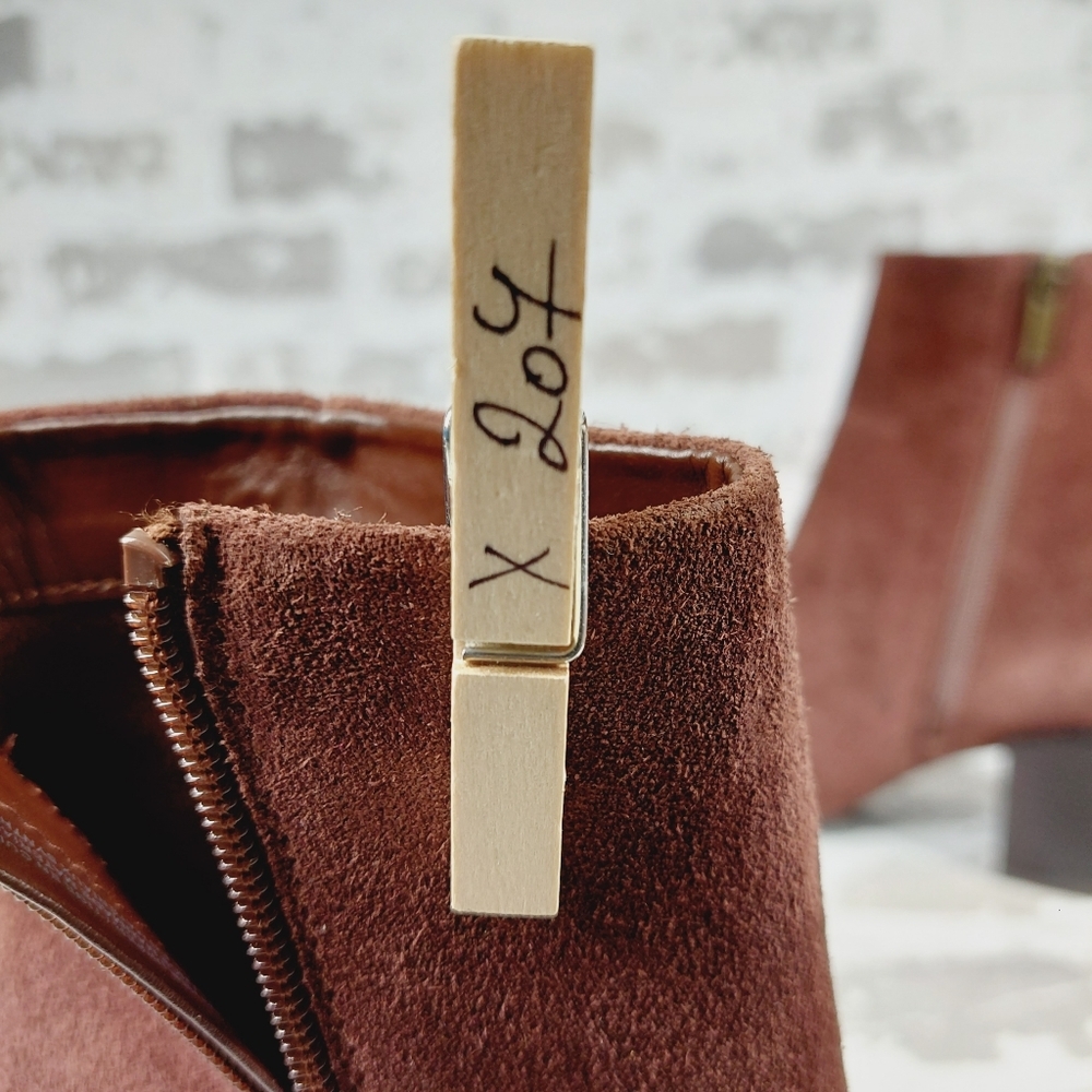 New Nordstrom Novanna Brown Suede Square Toe Block Heel Booties X207 - Picture 11 of 11
